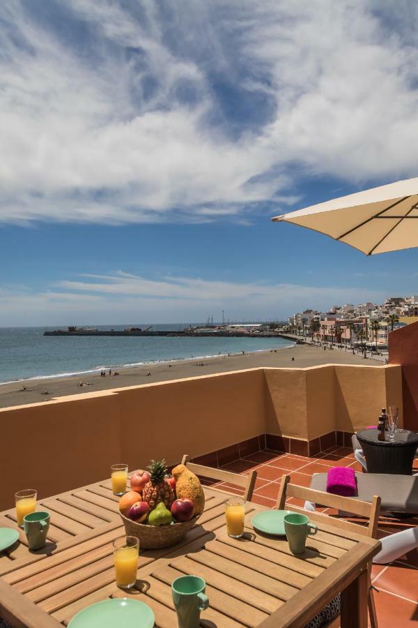 Ocean View Penthouse Apartment Gran Tarajal Bagian luar foto